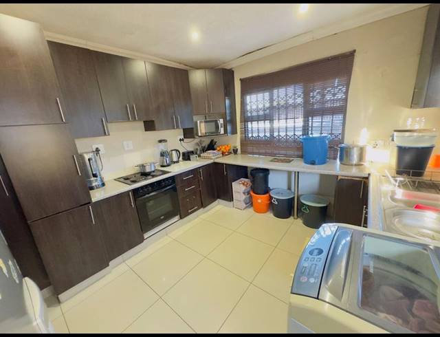 2 BEDROOM HOUSE FOR SALE IN NTUZUMA C